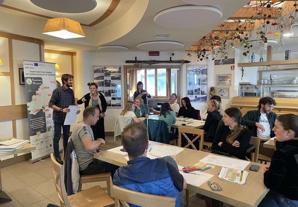 Exploring Future Scenarios for Mountain Areas in Valmalenco and Maniva Living Labs