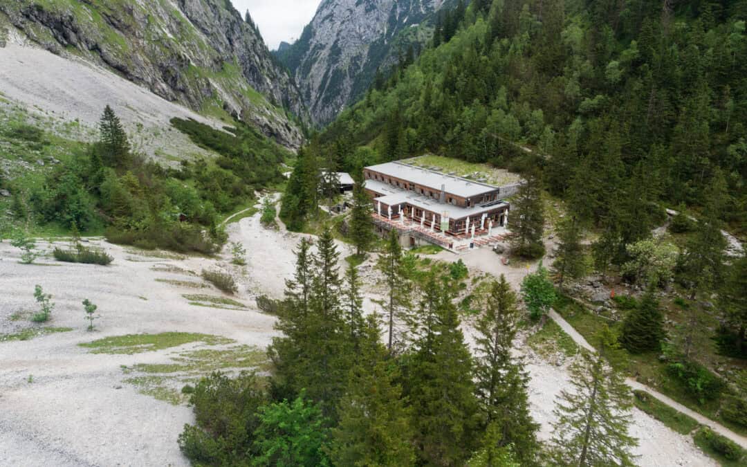 Joint article – Facing the storms together: Building resilience against weather extremes in Germany